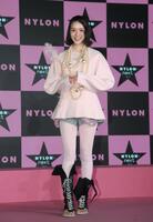 ポーズをとる志田こはく＝渋谷パルコ（撮影・石井剣太郎）