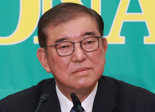 石破前首相 意味深投稿にコメント殺到