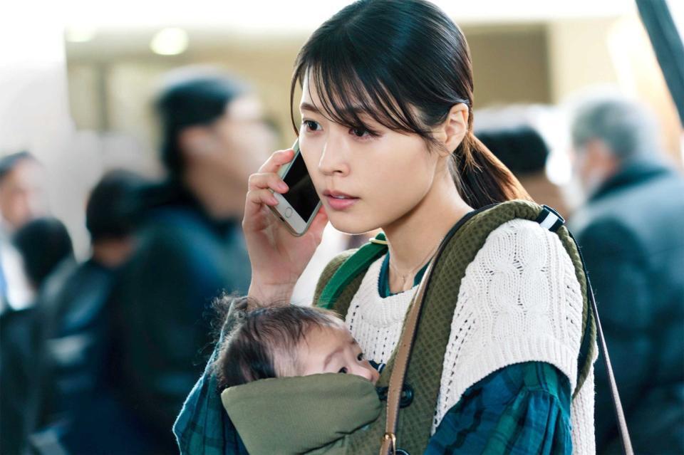 初の母役に挑戦する有村架純Ⓒ２０２６「マジカル・シークレット・ツアー」製作委員会