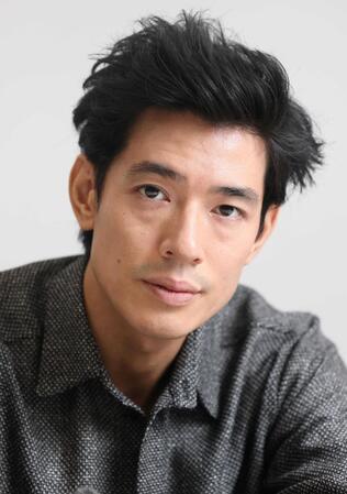 連ドラ初主演を果たし、飛躍し続ける中島歩（撮影・石井剣太郎）