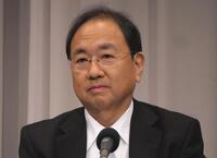 都内で会見したフジテレビの清水賢治社長