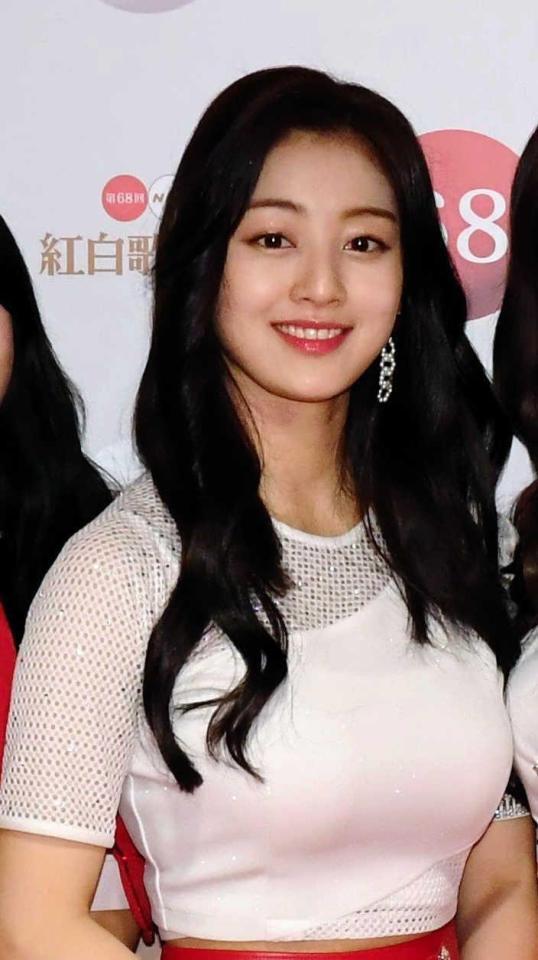 　ＴＷＩＣＥ・ジヒョ＝２０１７年１２月撮影