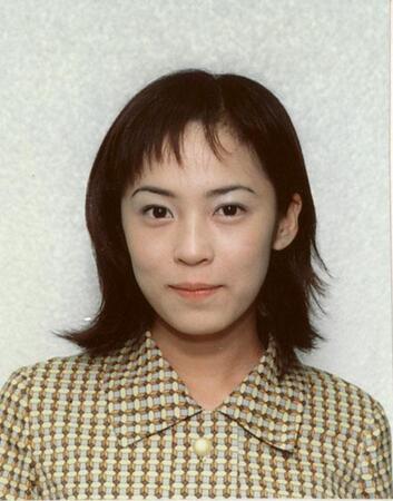 １０代後半の頃の佐藤仁美