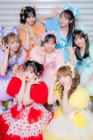 （下列左から）月足天音、早瀬ノエル（中列左から）仲川瑠夏、松本かれん、櫻井優衣（上列左から）鎮西寿々歌、真中まな