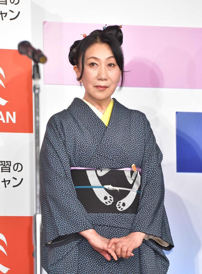 　室井滋