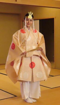 節分祭に神職として奉仕した平祐奈