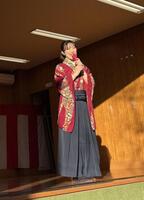 節分祭で熱唱する津吹みゆ