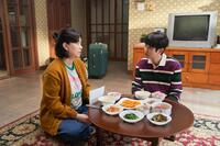 韓国映画配給会社・ＢＹ４Ｍ　ＳＴＵＤＩＯの公式Ｘ＠ｂｙ４ｍ＿ｓｔｕｄｉｏより　映画「ナンバーワン」スチールカット（左から）チャン・ヘジン、チェ・ウシク