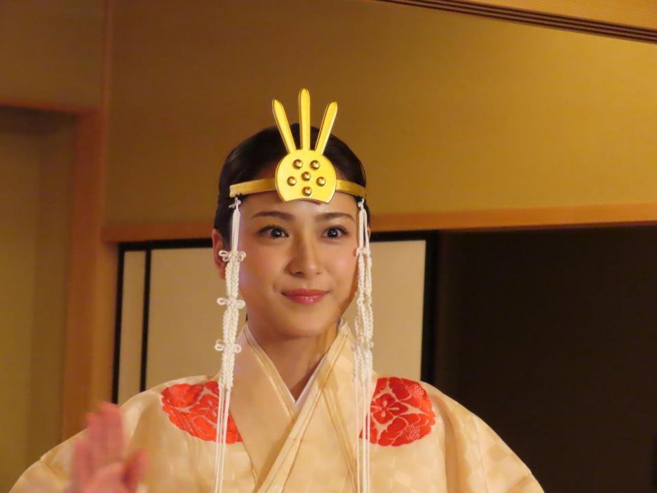 節分祭に神職として奉仕した平祐奈