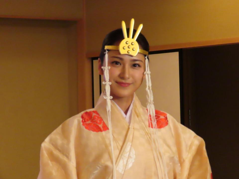 節分祭に神職として奉仕した平祐奈