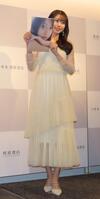 　写真集「Ｂｌｏｏｍｉｎｇ　ＭＡＲＩＡ25」の発売イベントを行ったモーニング娘。’２６の牧野真莉愛