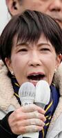 　街頭演説で支持を訴える自民党総裁の高市首相
