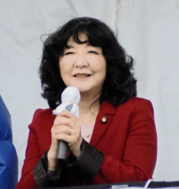 演説を行った片山さつき財務相