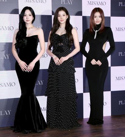 　１ｓｔアルバム『ＰＬＡＹ』ポップアップイベントに登場したＭＩＳＡＭＯ（左から）ＭＩＮＡ、ＳＡＮＡ、ＭＯＭＯ（撮影・伊藤笙子）