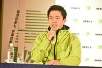 会見した日本維新の会・吉村洋文代表