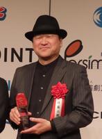 「毎日映画コンクール」贈呈式に出席した佐藤二朗