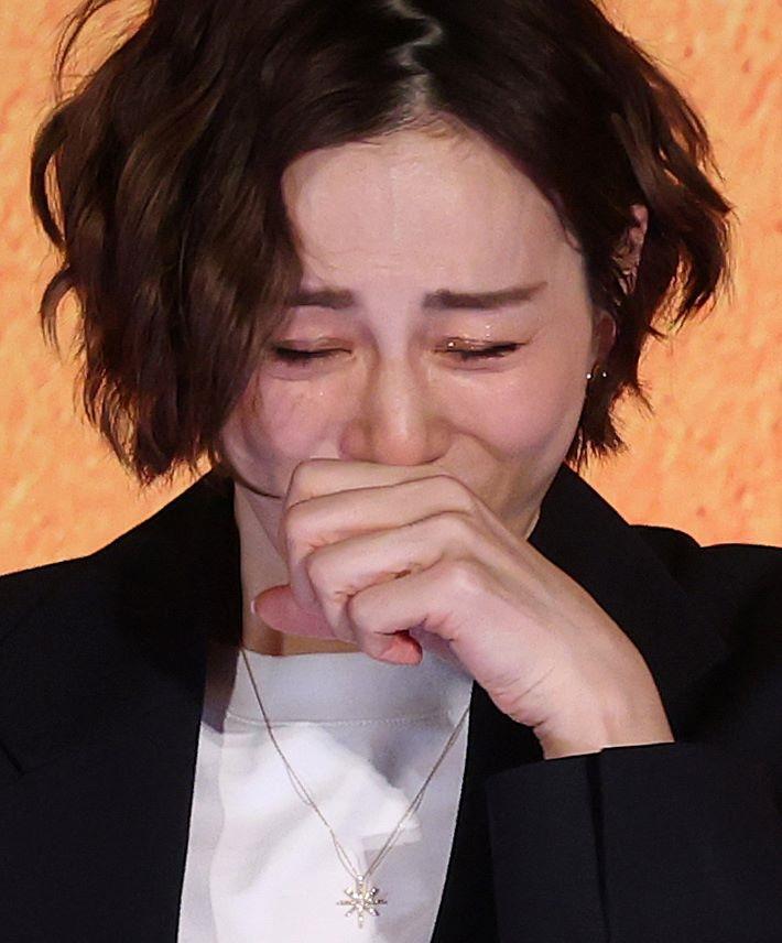 完成披露試写会に登壇した米倉涼子（撮影・石井剣太郎）