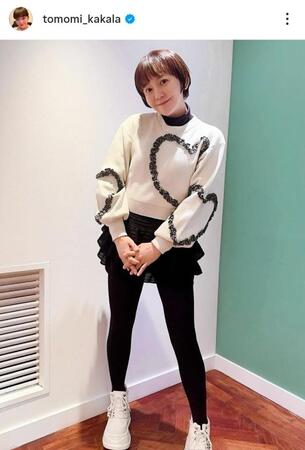 髪をばっさり切ったことを報告した華原朋美のインスタグラム＠ｔｏｍｏｍｉ＿ｋａｋａｌａ（１月２６日付）より 