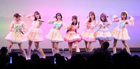 　ライブでも盛り上げたラフ×ラフ