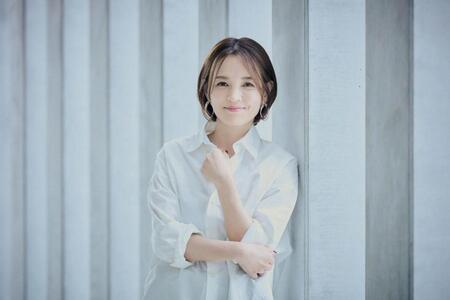 　ヒロインの継母を演じる国仲涼子