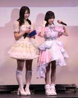 　優勝したラフ×ラフ齋藤有紗（左）と＃ババババンビ・宇咲