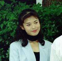 １９９３年７月、ＮＨＫドラマの会見で。横山めぐみ