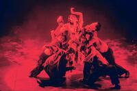 ダンサーとの初共演に挑戦したｍｉｌｅｔ（中央）