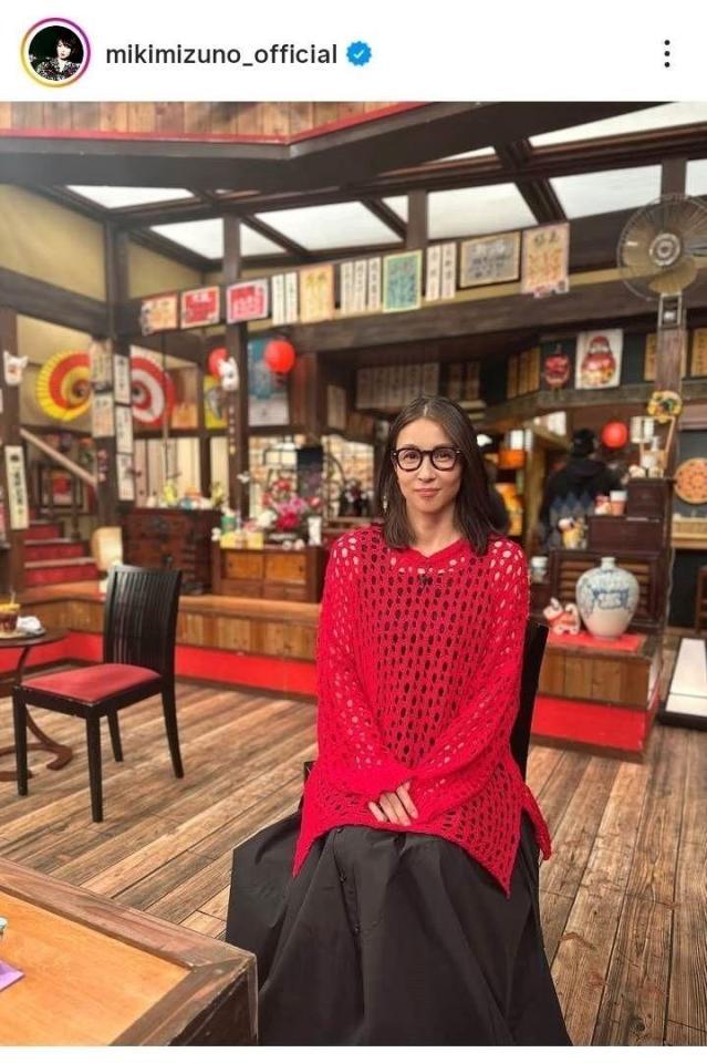 水野美紀公式インスタグラム（＠ｍｉｋｉｍｉｚｕｎｏ＿ｏｆｆｉｃｉａｌ）より