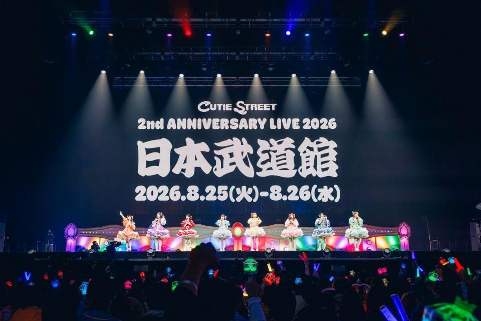 ビジョンで８月に２ＤＡＹＳの日本武道館公演が発表されたＣＵＴＩＥ　ＳＴＲＥＥＴ（撮影・後藤壮太郎）