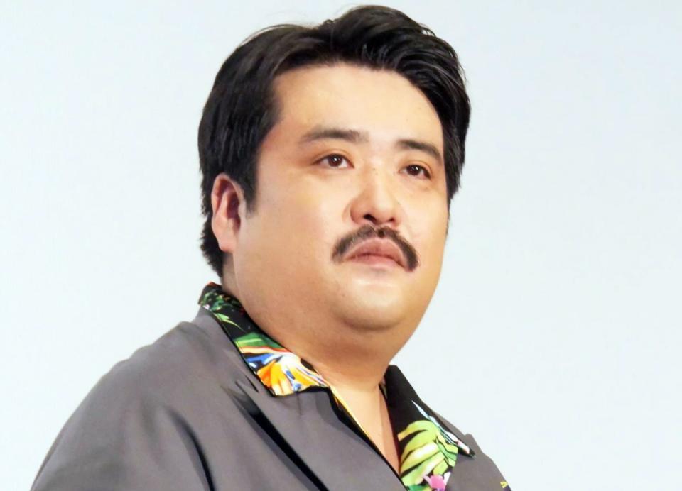 空気階段・鈴木もぐら