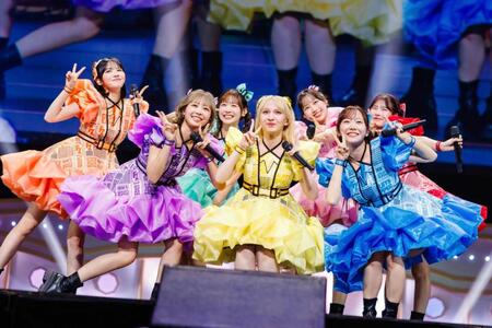 　ＦＲＵＩＴＳ　ＺＩＰＰＥＲ（撮影・ヨシモリユウナ）＝１４日