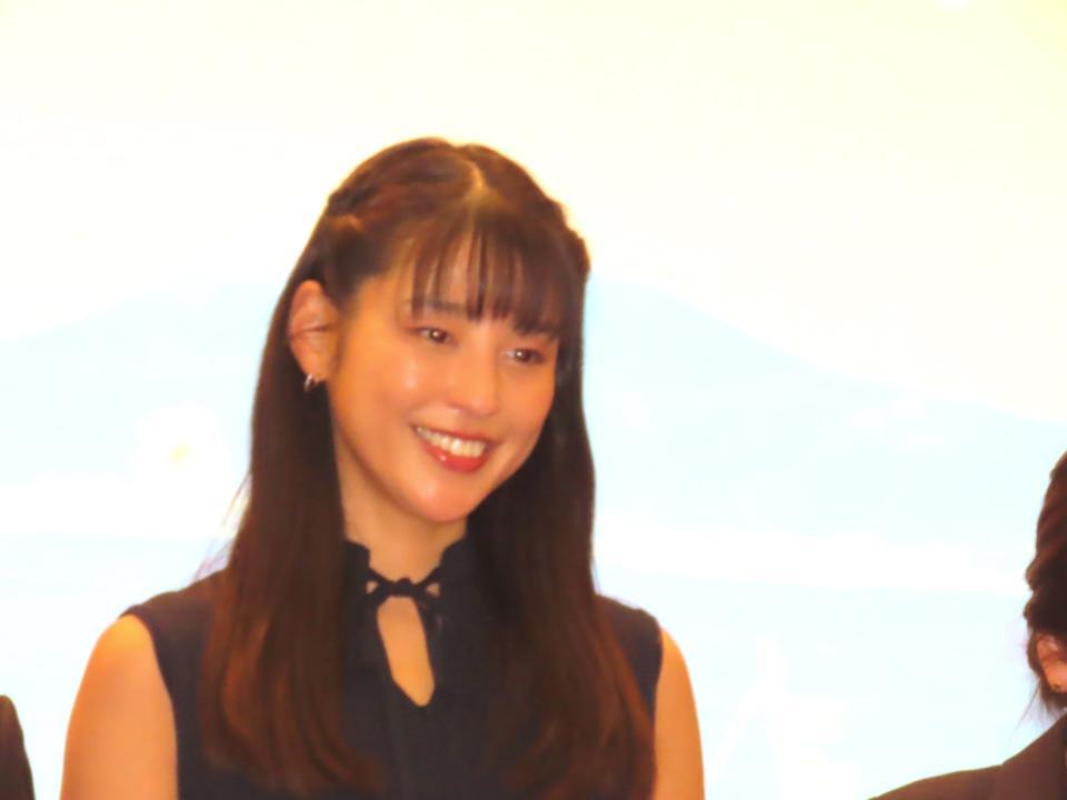 駿河湾フェリー就航記念イベントに出席した岡副麻希