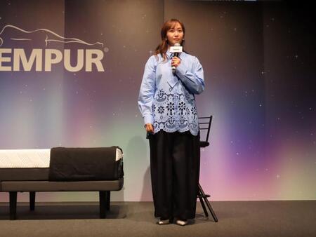 「テンピュール」新商品発表会に出席した藤本美貴