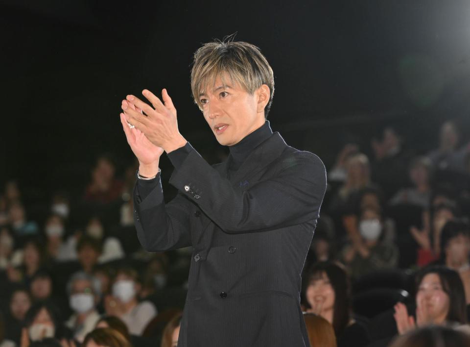 　客席から登場する木村拓哉（撮影・堀内翔）