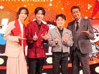 ライブに出演した（左から）原田波人、はやぶさ・ヤマト、ヒカル、山川豊