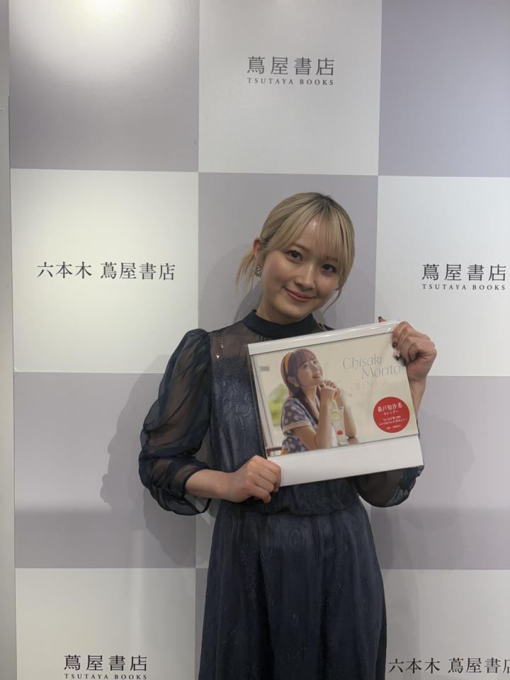 カレンダー発売記念イベントを行った森戸知沙希