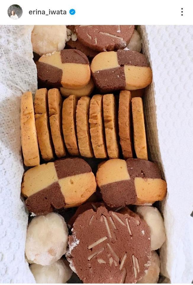 テレ朝住田アナから贈られた手作りクッキー。岩田絵里奈アナのインスタグラム＠ｅｒｉｎａ＿ｉｗａｔａより 