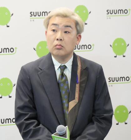 イベントに出席したフットボールアワー・岩尾望