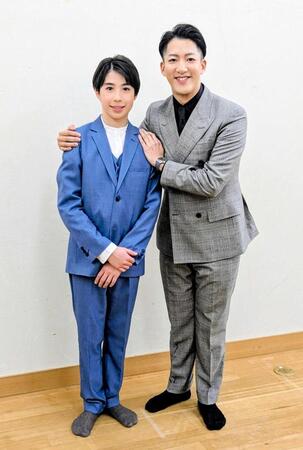 取材会を行った（左から）尾上眞秀、尾上右近