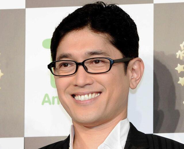 薬丸裕英、還暦の会に超久々「はなまる」女子アナの姿 一時渡米で2児