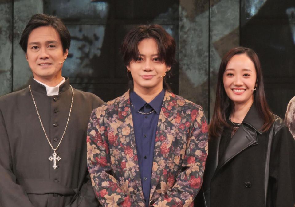 取材会に出席した（左から）大沢健、佐藤流司、野々花ひまり