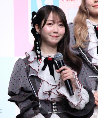 会見に出席した＝ＬＯＶＥの大谷映美里