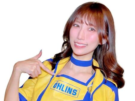 レースクイーンデビューが決まった板野優花