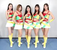 「第２２代　Ｂｅｒｒｙ　Ｇｉｒｌｓ」の（左から）清瀬美麗、桜井麻衣、那波青、若田奈々、廣川エレナ