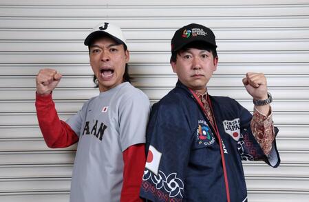 侍ジャパン頑張れ！デイリースポーツＷＢＣ応援団長に就任したバッテリィズのエース（左）と寺家（撮影・伊藤笙子）