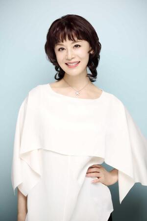 　初のリーディングドラマに臨む長野博と大地真央