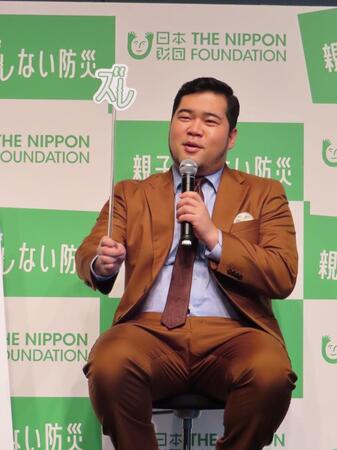 イベントに参加した松井ケムリ