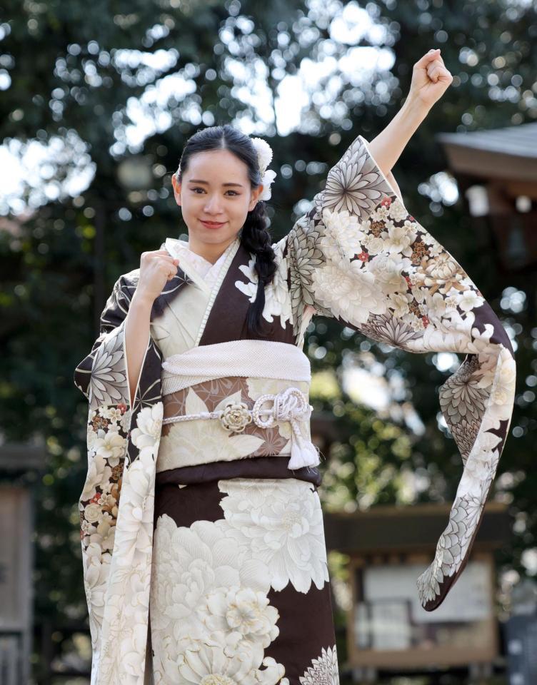 ＷＢＣに出場する侍ジャパンにエールを送った宮城弥生＝東京・下目黒の大圓寺（撮影・西岡正）