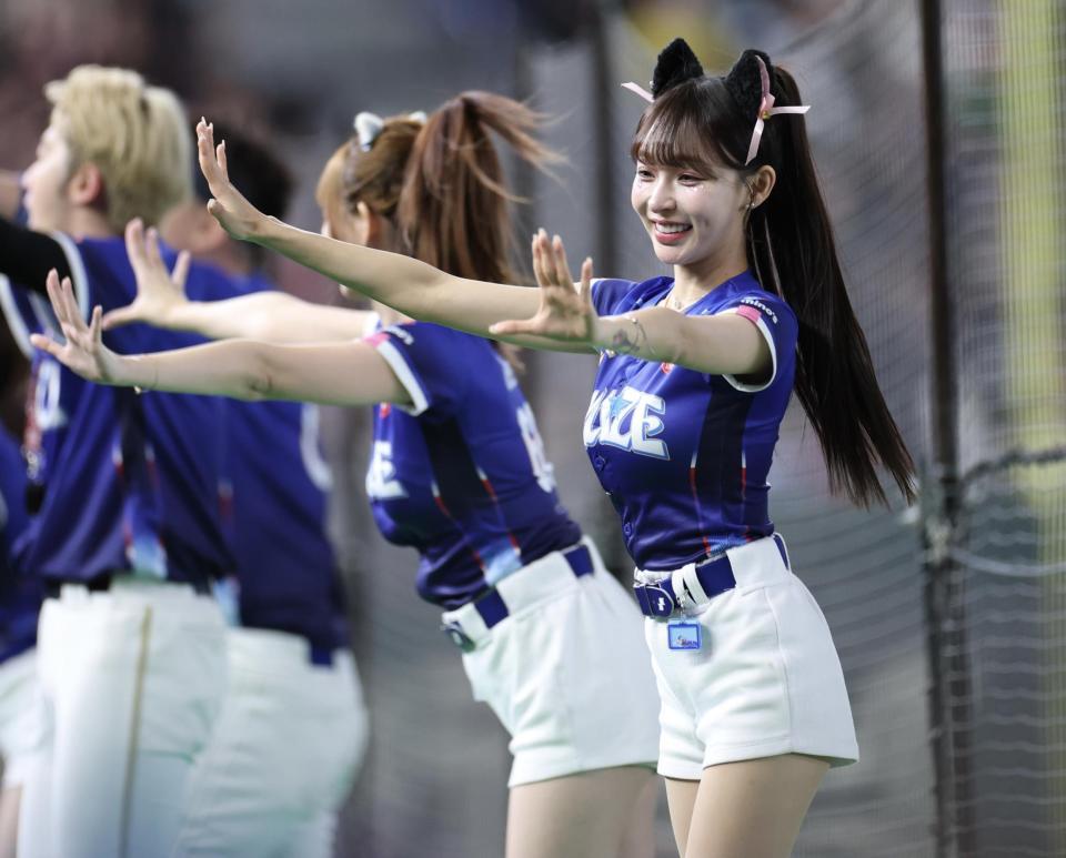 台湾を応援するリン・シャン（撮影・伊藤笙子）