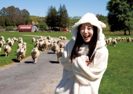 刈川くるみ１ｓｔ写真集「星のない空」ⓒＴａｋｅｏ　Ｄｅｃ．／集英社